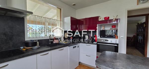 Maison T3 véranda et annexe, terrain de 1216 m²