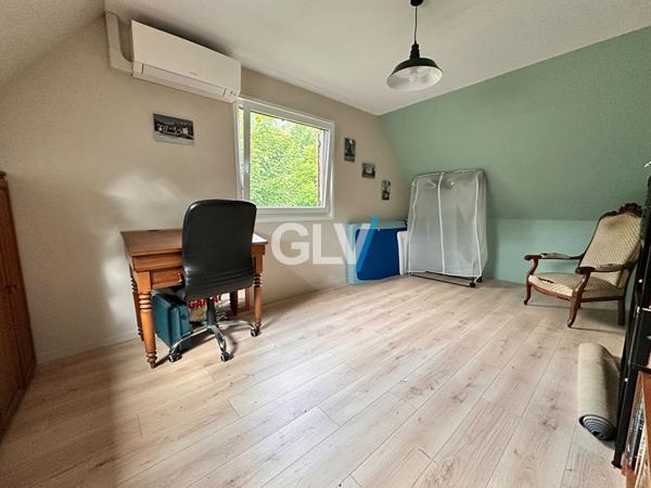 Villa d'exception au coeur de Ronchin -150 m² habitables sur 930 m² de terrain , Ronchin