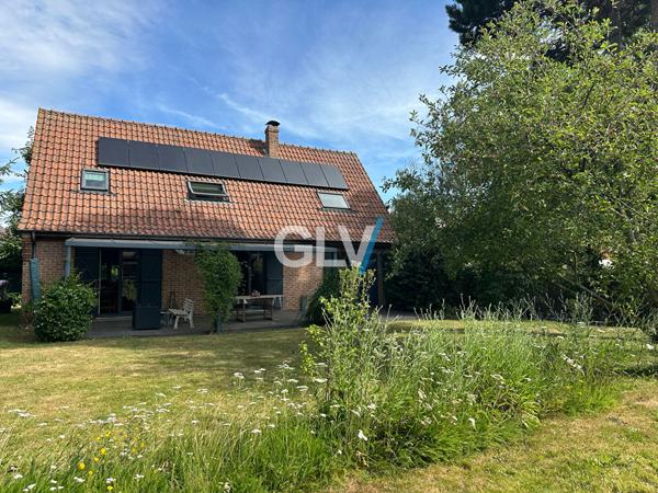 Villa d'exception au coeur de Ronchin -150 m² habitables sur 930 m² de terrain , Ronchin