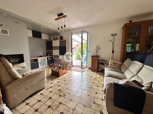 Villa d'exception au coeur de Ronchin -150 m² habitables sur 930 m² de terrain , Ronchin