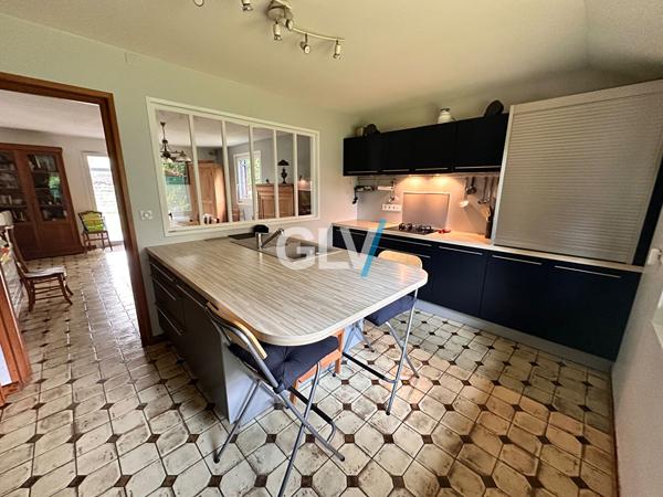 Villa d'exception au coeur de Ronchin -150 m² habitables sur 930 m² de terrain , Ronchin