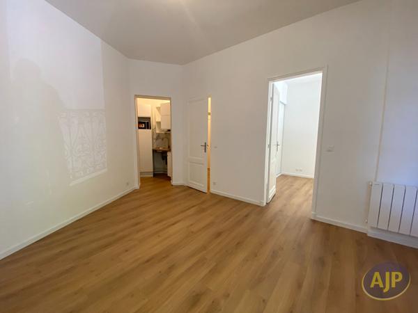 Appartement à louer Arcachon : 2 pièces, 39m² avec 1 chambre(s) à 950€ - AJP Immobilier Arcachon