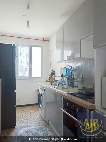 Appartement à vendre Nantes - 4 pièces, 63m² avec 2 chambre(s) à 135 000€ - AJP Immobilier Nantes Rond-Point de Rennes