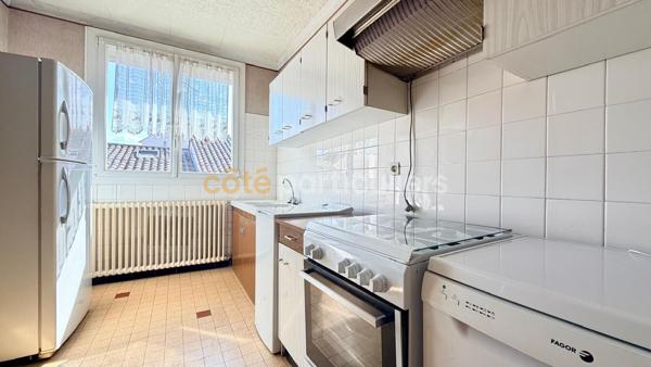 Vente
                Maison92 m² - 4 Pièces -
                    MONTAUBAN (82000)