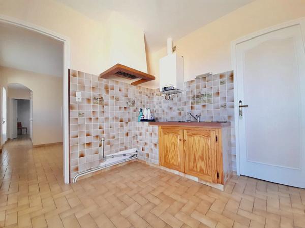 Maison Les Sables D Olonne bourg Château 4 pièces 2 chambres jardin garage travaux