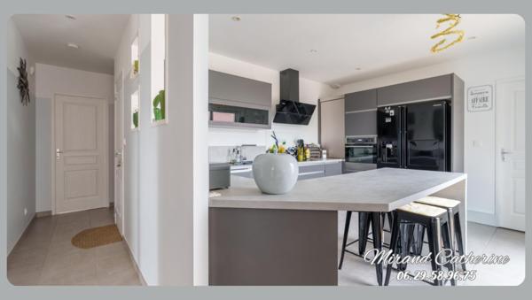 Villa plain-pied 145 m² - Piscine à Creney-près-Troyes