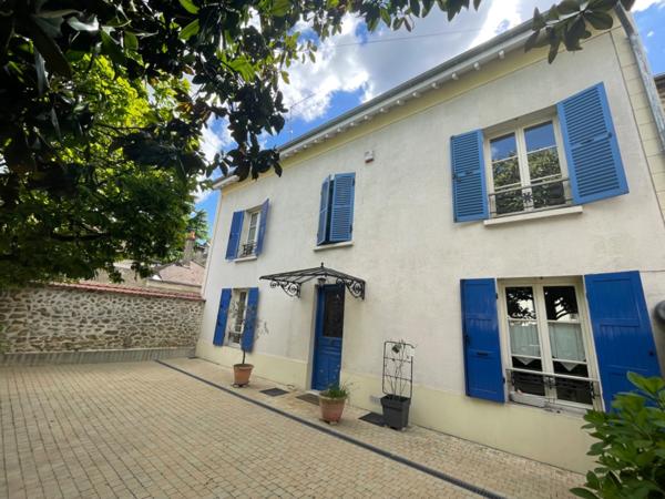 Maison de caractère  à proximité du centre ville de Draveil 445000€!