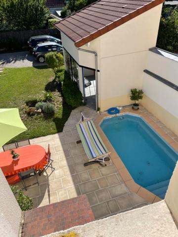 Maison de caractère  à proximité du centre ville de Draveil 445000€!