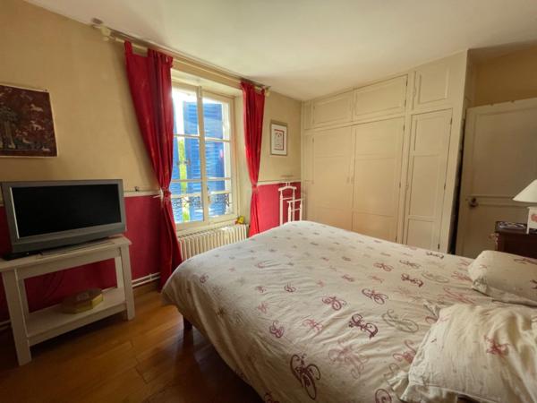 Maison de caractère  à proximité du centre ville de Draveil 445000€!