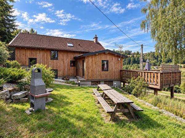 Gérardmer- Chalet divisé en 2 appartements vue Lac