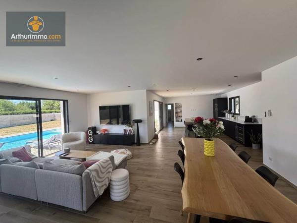 Vente                                                      Maison
                        
                     6 pièces                      135 m2                     à Marmande