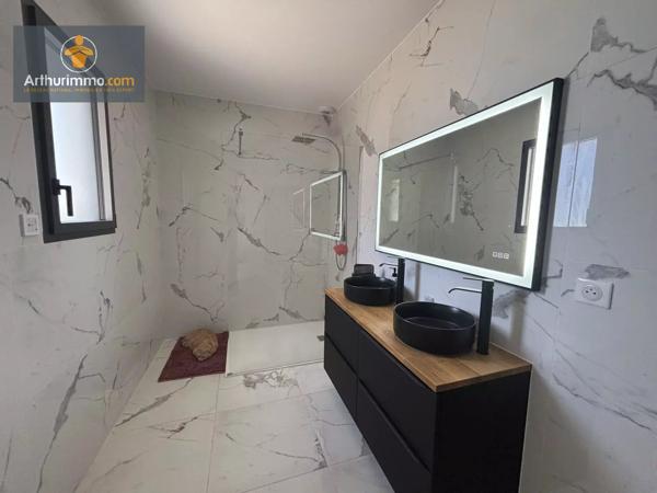 Vente                                                      Maison
                        
                     6 pièces                      135 m2                     à Marmande