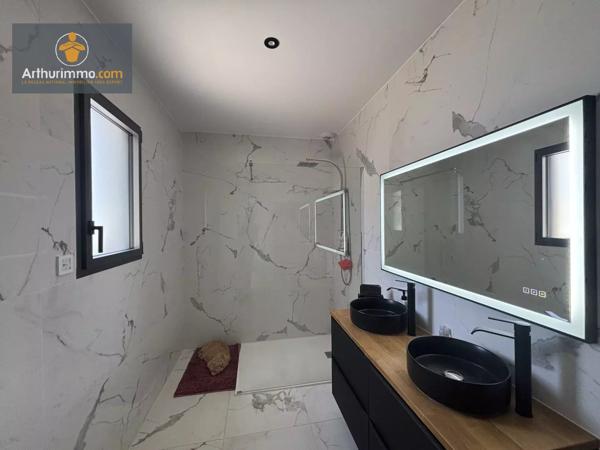 Vente                                                      Maison
                        
                     6 pièces                      135 m2                     à Marmande