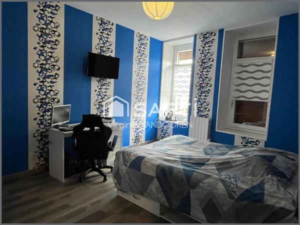 Opportunité rare : maison avec volumes et usage mixte