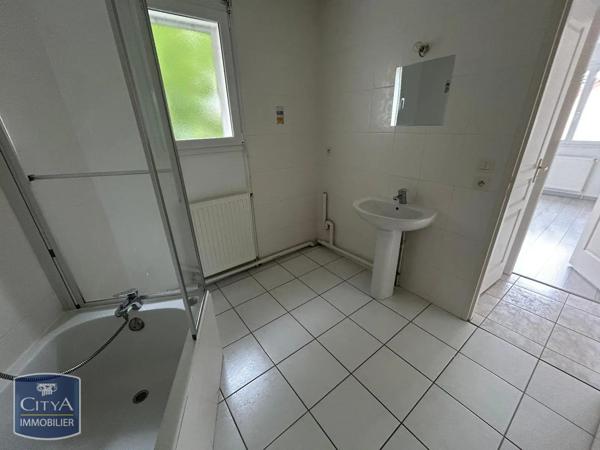 Appartement à louer 2 pièces Châlons-en-Champagne (51000)