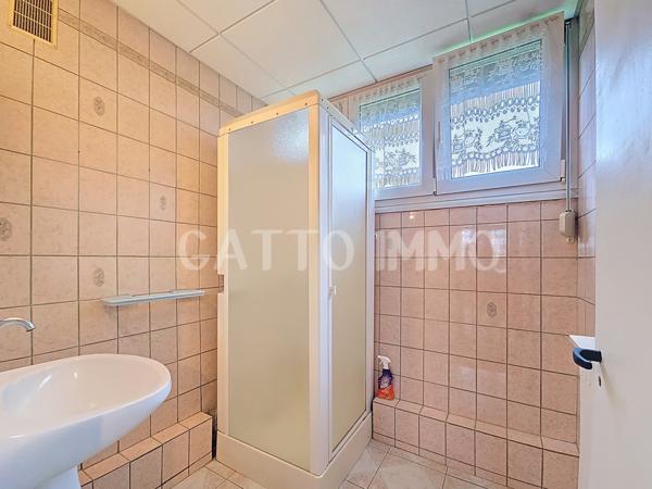 Metz (57000) SOUS OFFRE ACHAT //METZ MAGNY // Maison 120m² // à rénover // garage et jardin