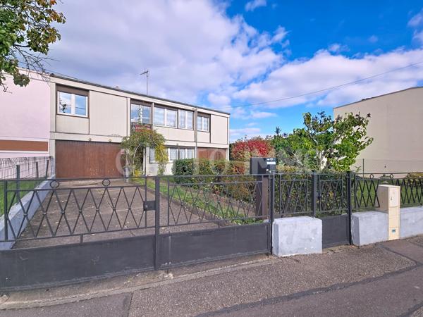 Metz (57000) SOUS OFFRE ACHAT //METZ MAGNY // Maison 120m² // à rénover // garage et jardin