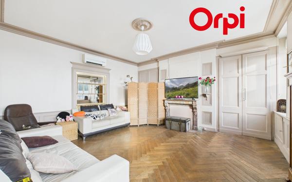 Maison à vendre    6 pièces •  Bernay