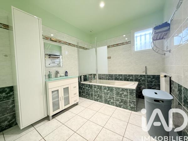 Maison à vendre 6 pièces 135 m² Athies-sous-Laon