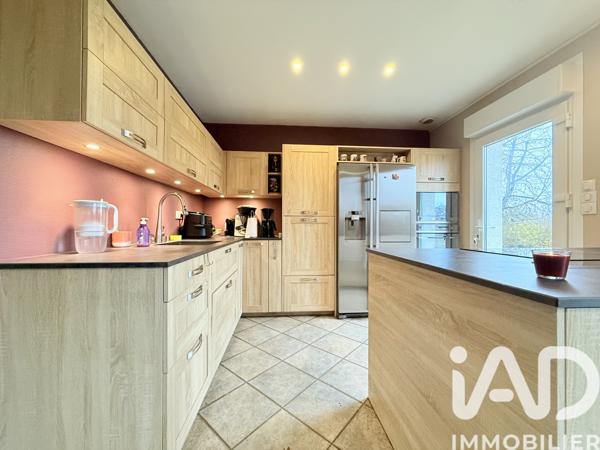 Maison à vendre 6 pièces 135 m² Athies-sous-Laon