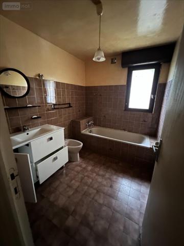 Maison à vendre à Châteaulin dans le Finistère (29150), ref : 29060-1070666