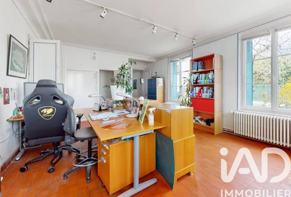 Maison à vendre 11 pièces 380 m² Villenoy