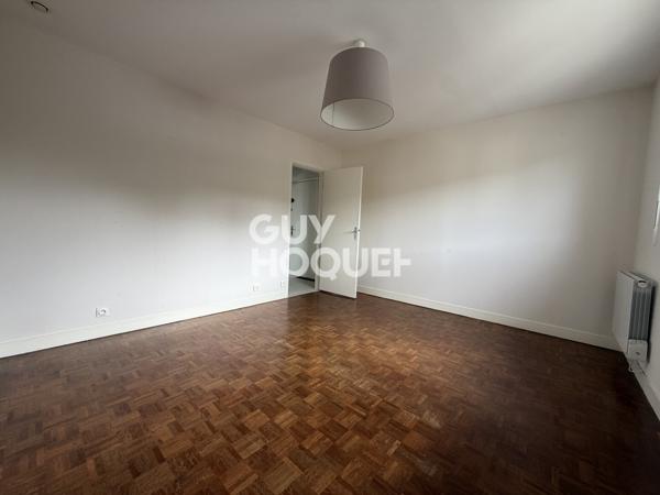 APPARTEMENT À LOUER DE 2 PIÈCES DE 47,00 M²