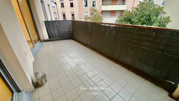 Appartement T3 avec terrasse et box – Neuville-sur-Saône centre (69)