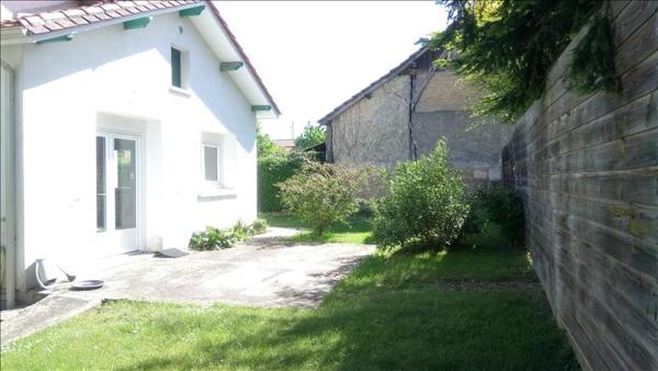 Maison à louer 755 € CC ST MEDARD DE MUSSIDAN 3 p 78 m² DPE E
