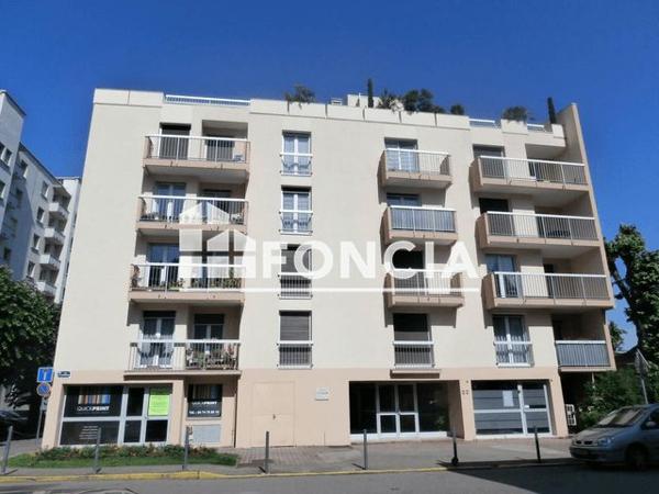 Location Studio 32.82 m² - 22 RUE DU 11 NOVEMBRE Vienne 38200