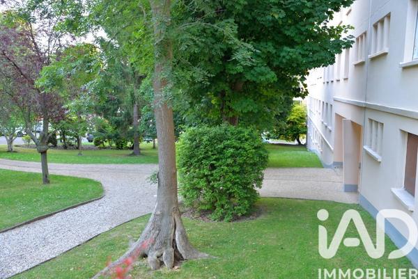 Appartement à vendre 3 pièces 29 m² Saint-Germain-en-Laye