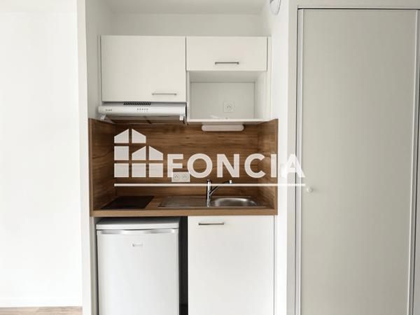 Location Studio 24.6 m² - 2 RUE BOILEAU Merignac 33700