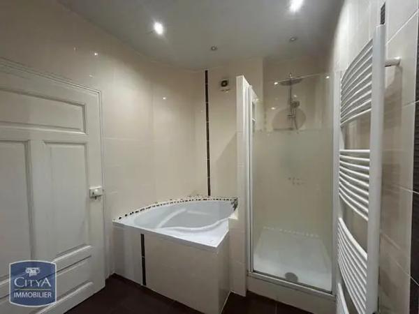 Appartement à vendre 6 pièces 148m²