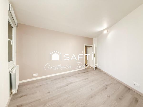 T4 Duplex 77m² rénové bord de l’eau – Cachet rare