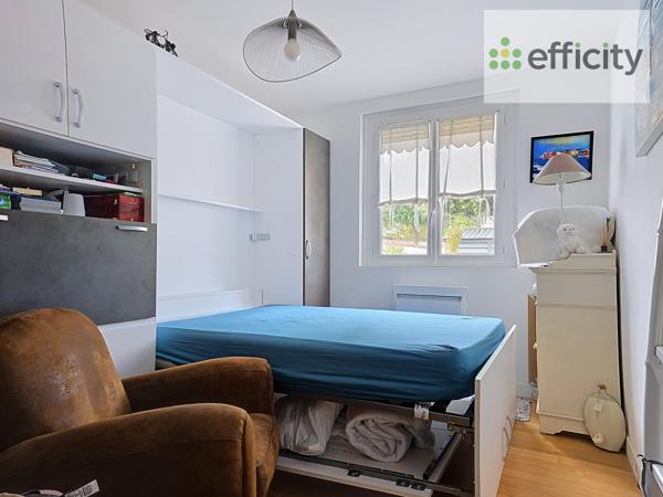 Maison
         5 pièces
        - 129 m² Bien prestige 730 000 € *