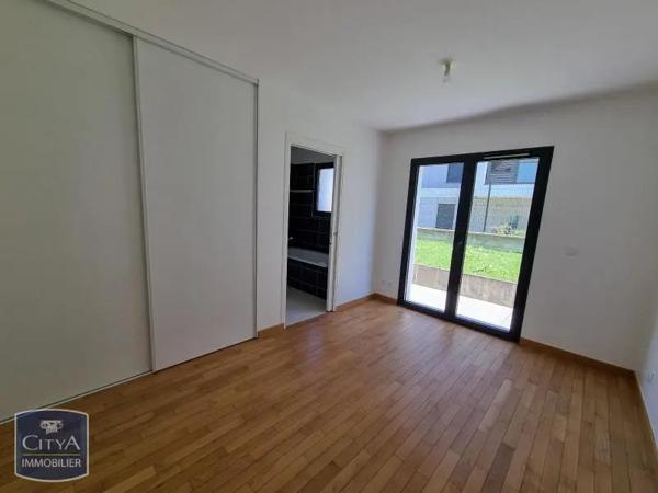 Appartement à louer 2 pièces 52.03m² Divonne-les-Bains (01220)
