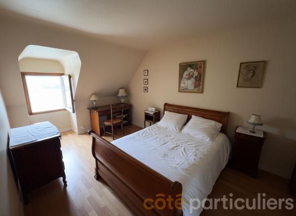 Vente
                Maison89 m² - 5 Pièces -
                    PLUVIGNER (56330)
