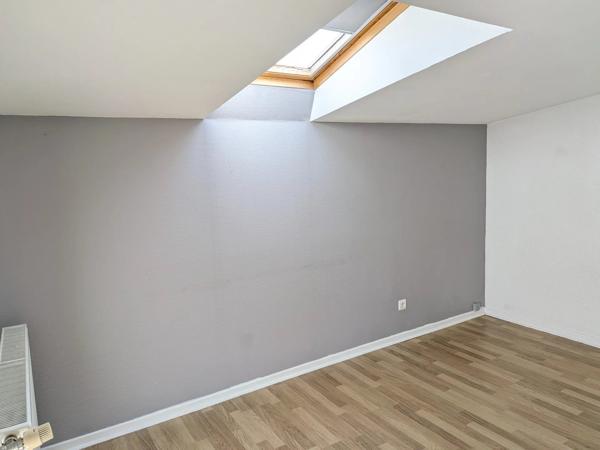 Location                                                      Maison
                        
                     3 pièces                      86 m2                     à Rezé