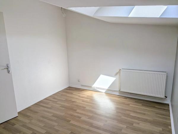 Location                                                      Maison
                        
                     3 pièces                      86 m2                     à Rezé
