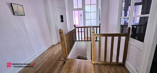 Maison Chateau Renard 6 pièce(s) 159 m2