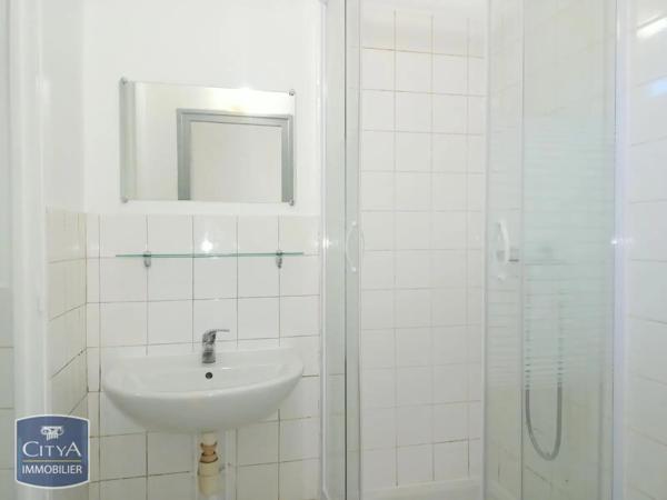 Appartement à louer 1 pièce 21.3m² Saint-Martin-d'Hères (38400)