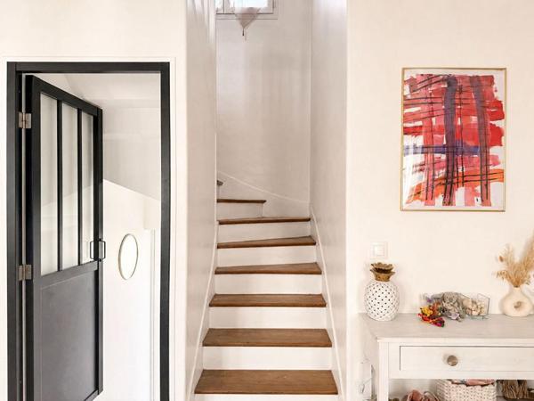 * MAISON ENTIEREMENT RENOVEE *  * MOINS DE 10MIN GARE RER C ET LIGNE H *