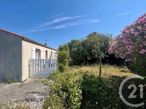 Maison à vendre  4 pièces - 79,16 m 2   ST PIERRE D OLERON  - 17