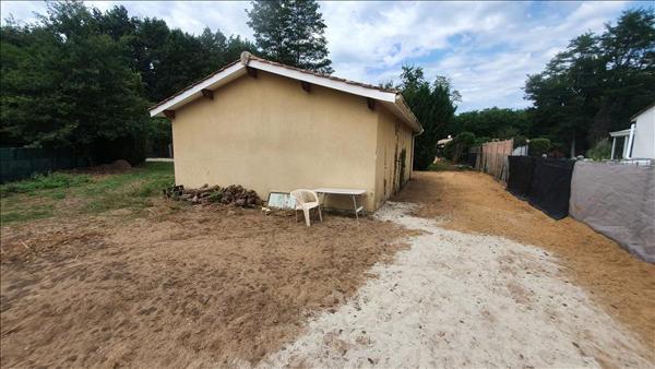 Immeuble à vendre |  Lesparre-Médoc |  48 m²