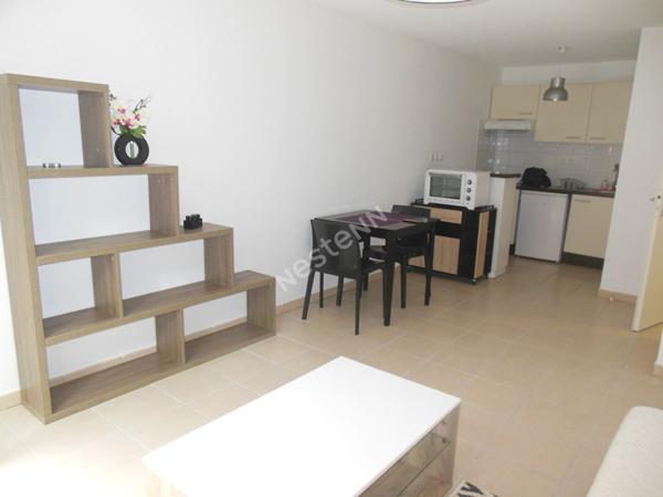 Toulouse 31400 Rangueil T2 meublé de 39.42m² terrasse de 4,.95m² 2 places de parking , bien agencé et calme avec vue arborée