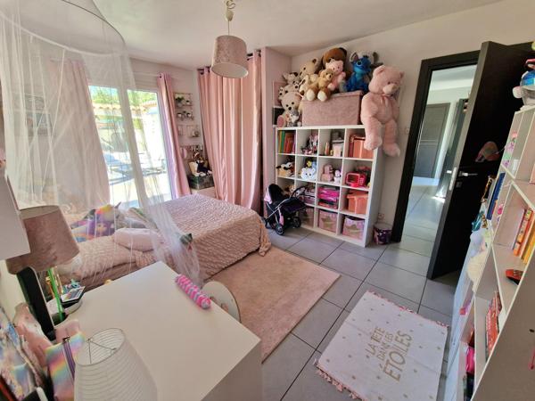 maison 4 chambres + bureau avec piscine