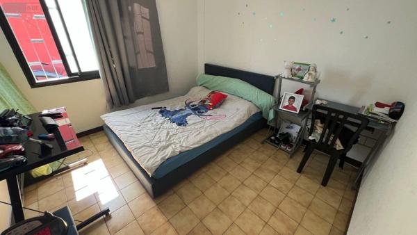 Maison à vendre à Sainte-Clotilde à la Réunion (97490), ref : 97405/198   
le moufia