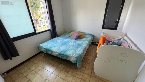 Maison à vendre à Sainte-Clotilde à la Réunion (97490), ref : 97405/198   
le moufia