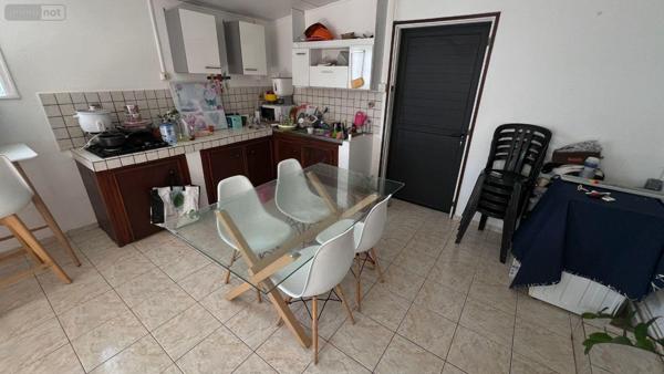 Maison à vendre à Sainte-Clotilde à la Réunion (97490), ref : 97405/198   
le moufia