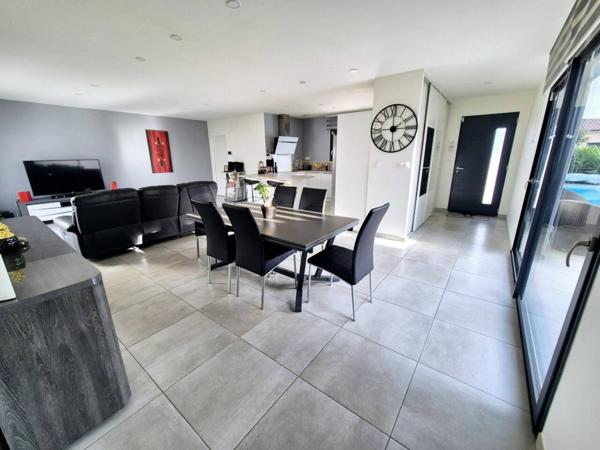 Maison à vendre 4 pièces de 127 m²